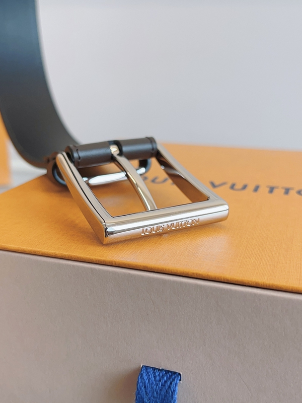 ルイヴィトンベルト側面デザイン